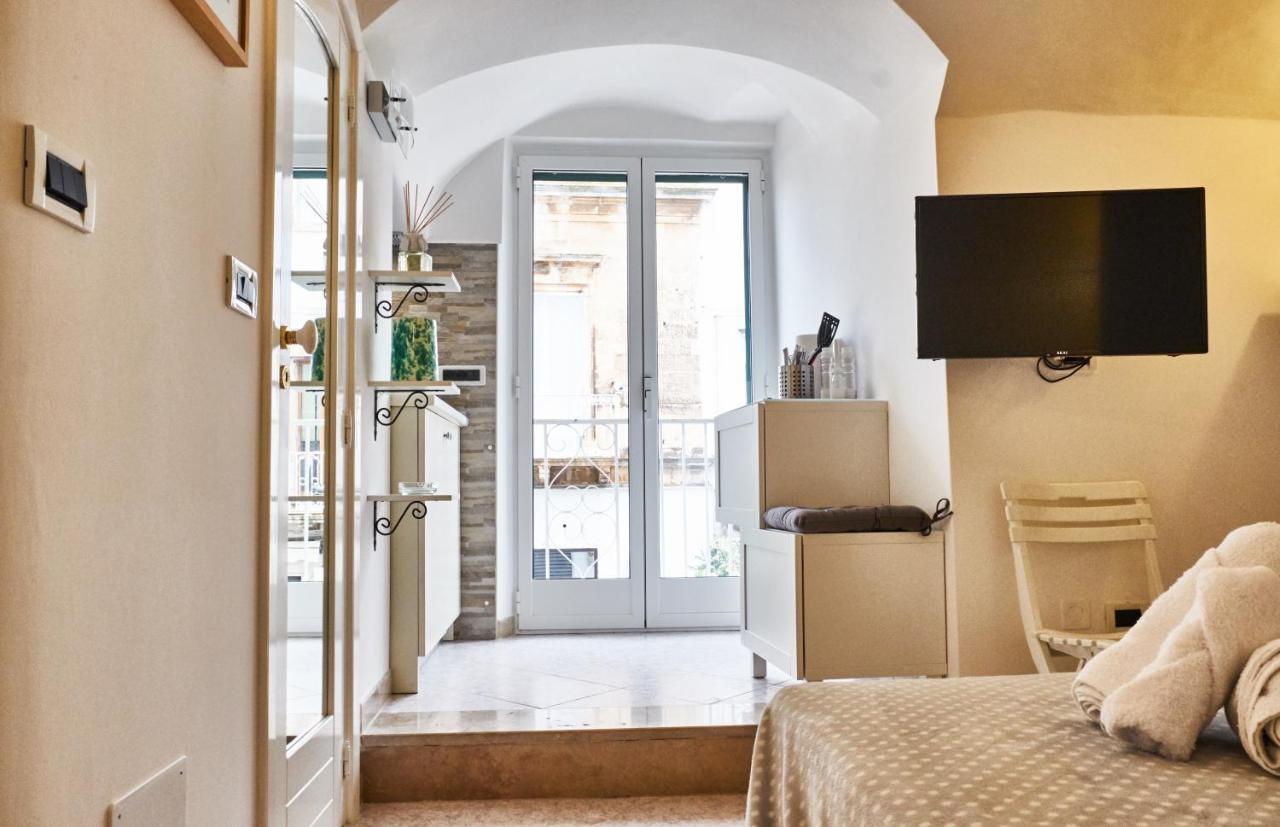 Balilla Guest House - Ostuni Centro - All Confort Экстерьер фото