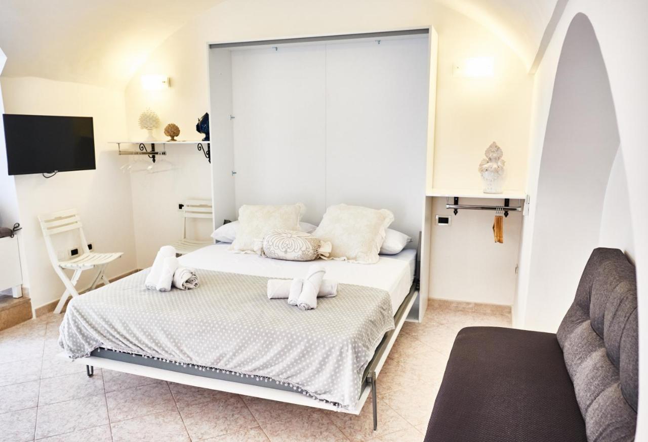 Balilla Guest House - Ostuni Centro - All Confort Экстерьер фото